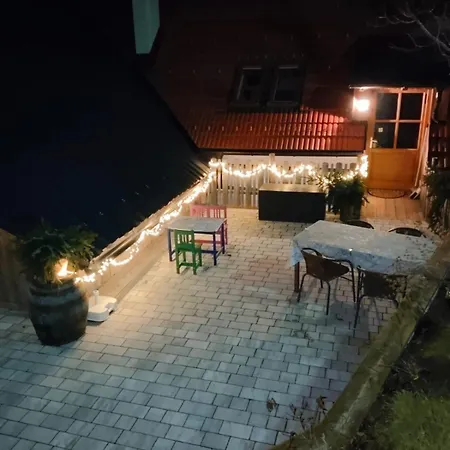 Holzer Nyaraló Payerbach